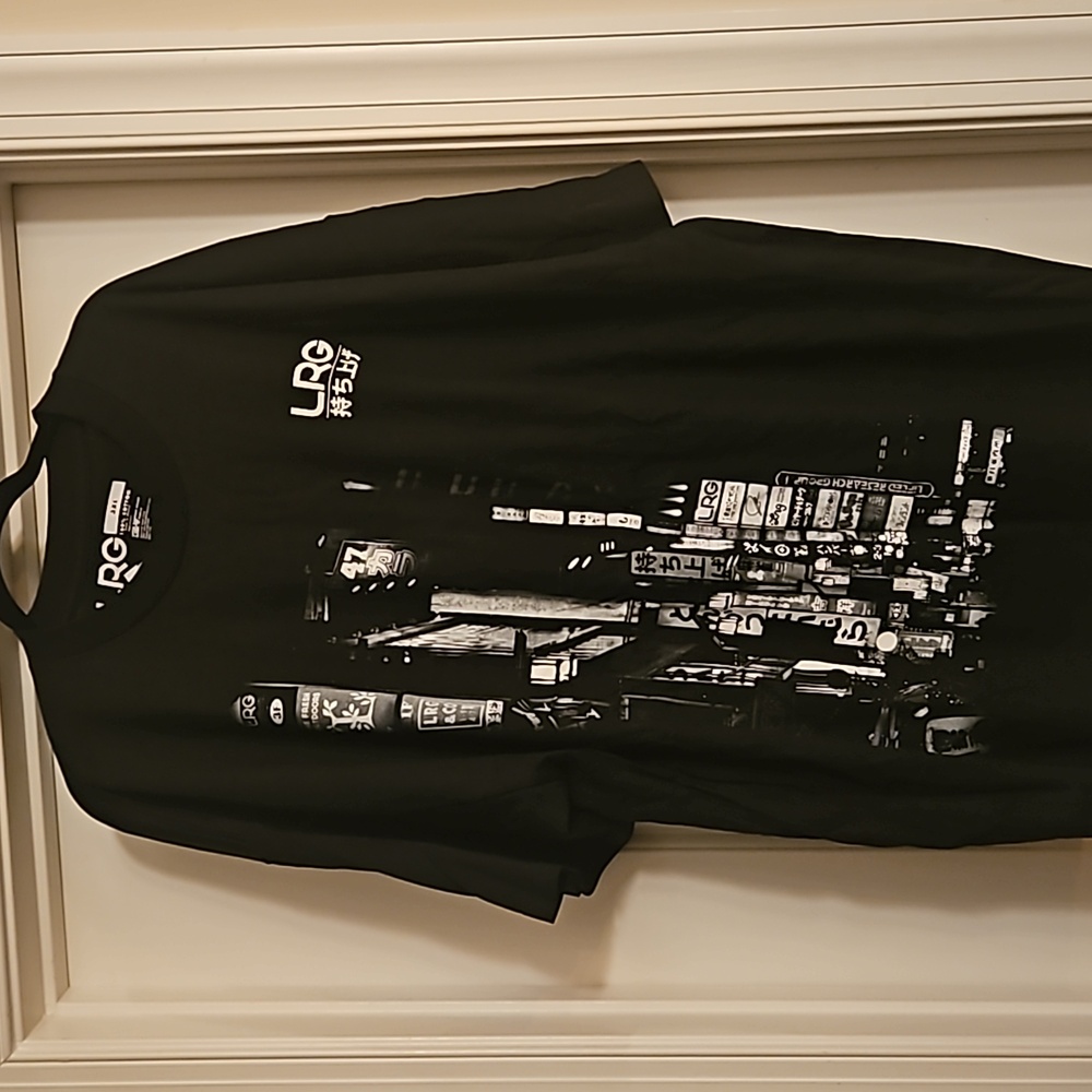 LRG Mens Tshirt